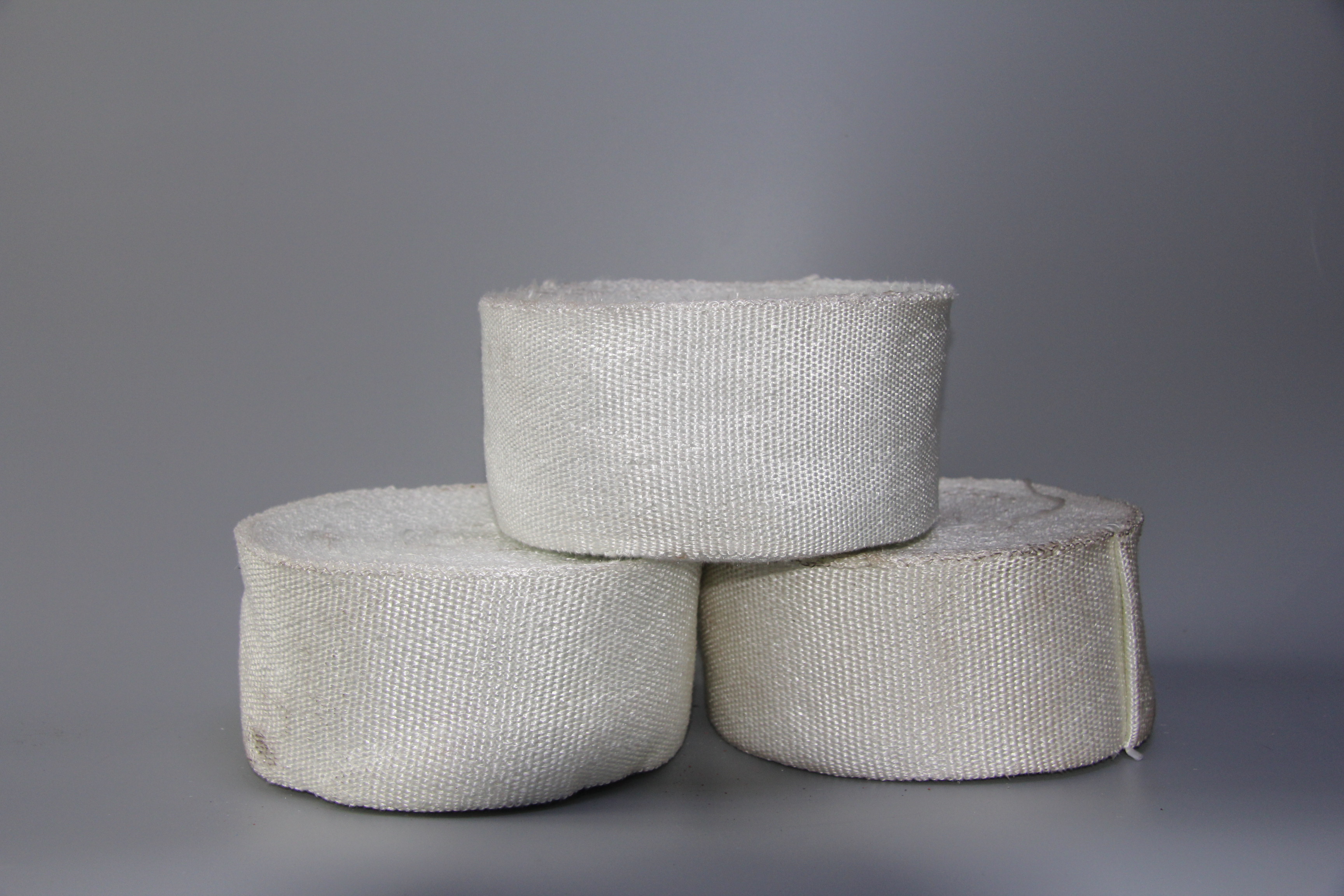 ��ǿ���͸��²�����ά��